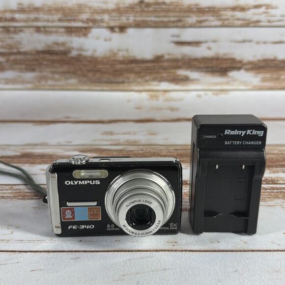 Olympus FE-4010 12.0 MP Digital Camera Black w/ Charger Tested & Battery - Picture 1 of 7